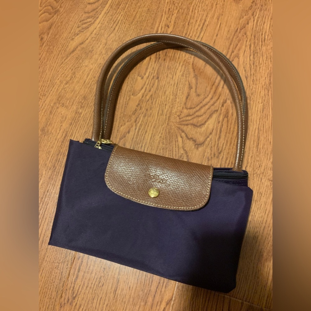 ORIGINAL/Vintage Longchamp Le Pilage Purple Medium/Large Shoulder Tote